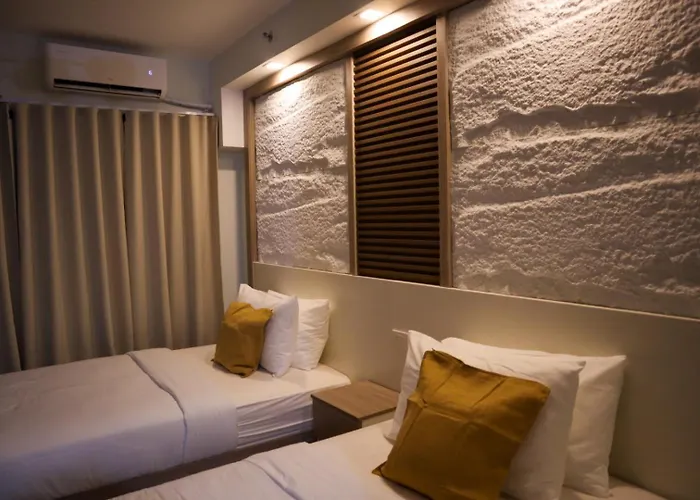 Contemporary Space At Shore 2, Near Moa Apartahotel *