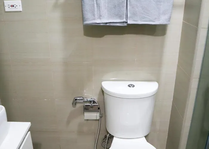 Contemporary Space At Shore 2, Near Moa Apartahotel *